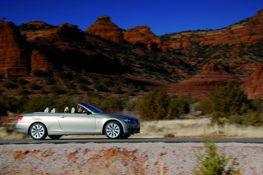  BMW 3-Series Convertible 2007 года  (фото 151 из 239)